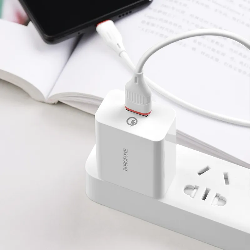 borofone-ba21-long-journey-single-usb-port-qc30-wall-charger-us-set-with-micro-usb-cable-adapter.webp